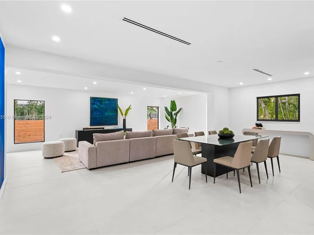 5770 SW 56th St, Miami FL 33155