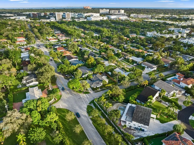 5770 SW 56th St, Miami FL 33155