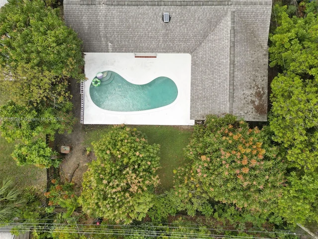 1400 NW 55th Ave, Lauderhill FL 33313