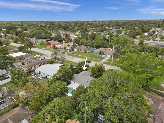 1400 NW 55th Ave, Lauderhill FL 33313