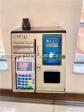 215 SE 3rd Ave # 203B, Hallandale Beach FL 33009