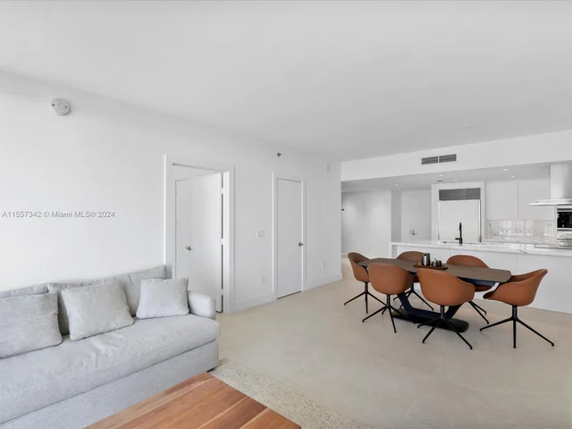 495 Brickell Ave # 2305, Miami FL 33131