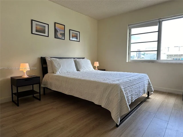 1130 11th St # 5A, Miami Beach FL 33139