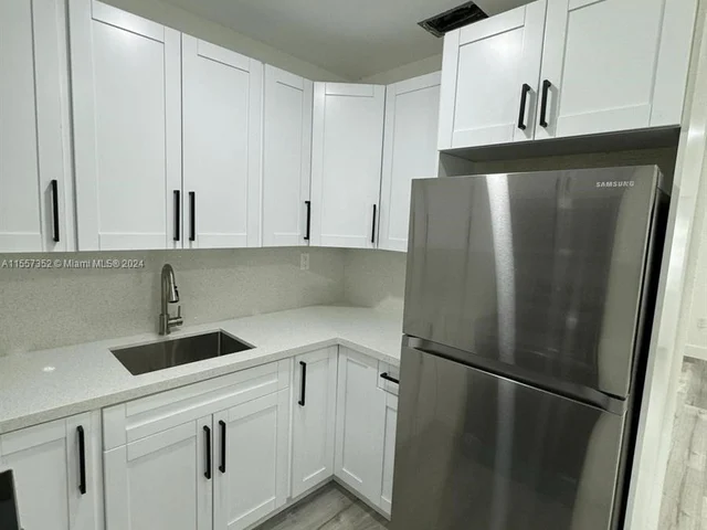 1865 NW 131st St, Miami FL 33167