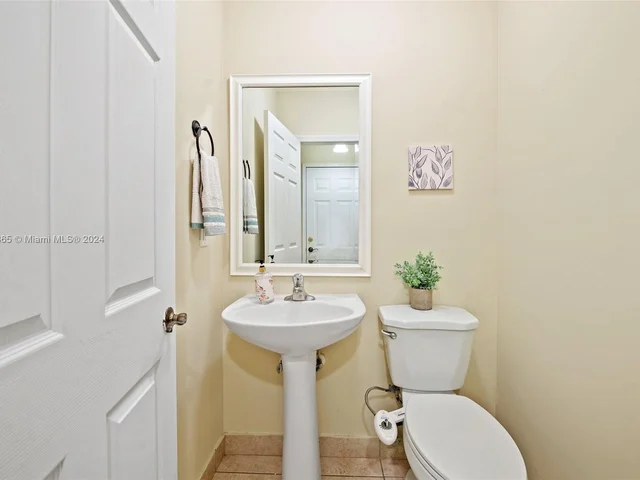 2316 SE 24th Ave # 2316, Homestead FL 33035