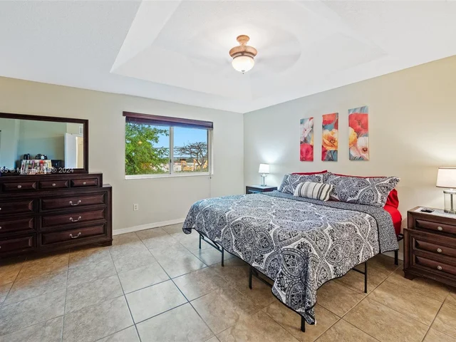 2316 SE 24th Ave # 2316, Homestead FL 33035