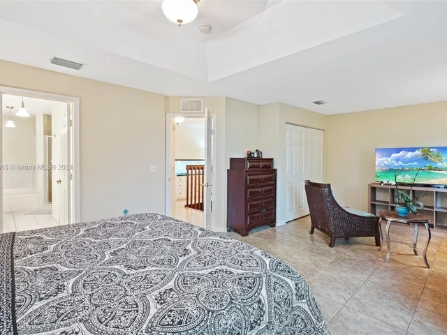 2316 SE 24th Ave # 2316, Homestead FL 33035