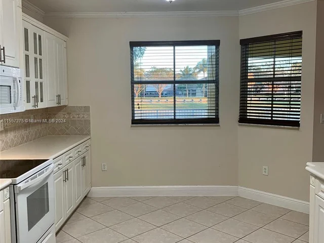 8219 SW 165th Ct # 8219, Miami FL 33193