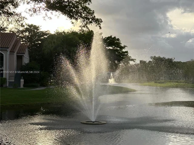 12118 Saint Andrews Pl # 205, Miramar FL 33025