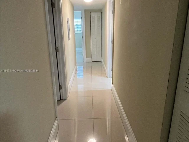 18995 NW 62nd Ave # 107, Hialeah FL 33015