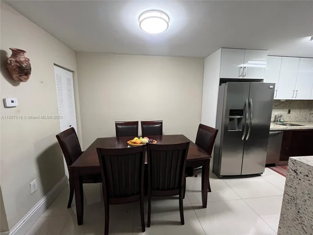 18995 NW 62nd Ave # 107, Hialeah FL 33015