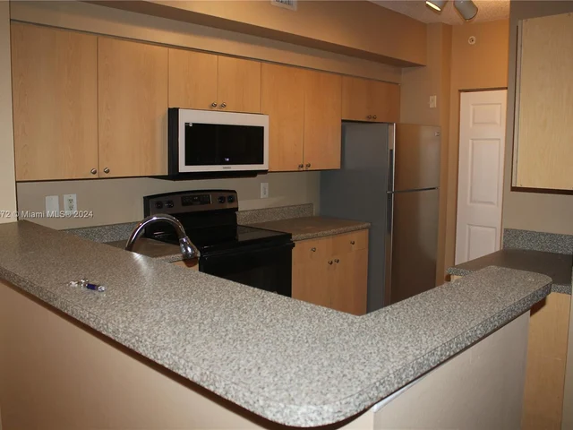 2351 W Preserve Way # 207, Miramar FL 33025