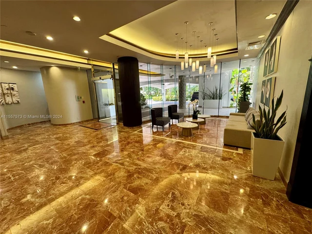 3610 Yacht Club Dr # 906, Aventura FL 33180