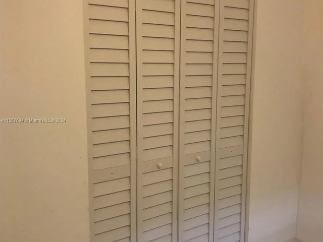 1902 N 23rd Ave # 0, Hollywood FL 33020