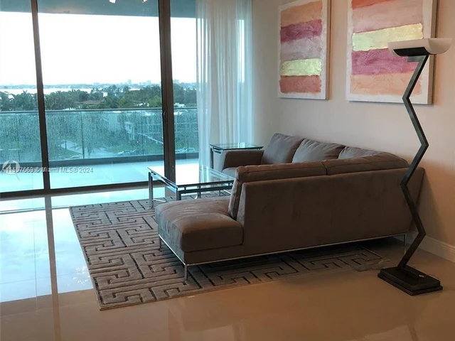 10203 Collins Ave # 605, Bal Harbour FL 33154
