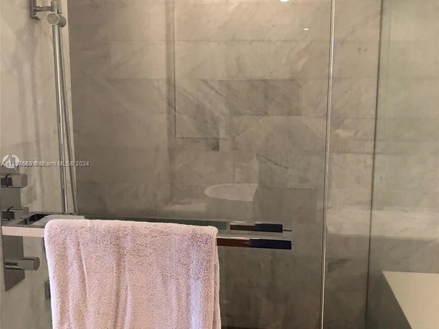 10203 Collins Ave # 605, Bal Harbour FL 33154