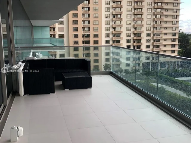 10203 Collins Ave # 605, Bal Harbour FL 33154