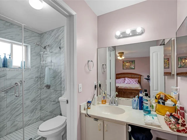 14915 SW 80th St # 215, Miami FL 33193