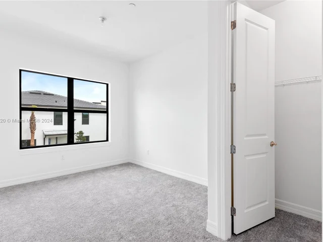 8344 NW 7th Ct # 8344, Plantation FL 33324