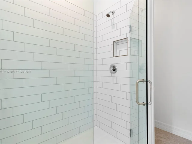 8344 NW 7th Ct # 8344, Plantation FL 33324