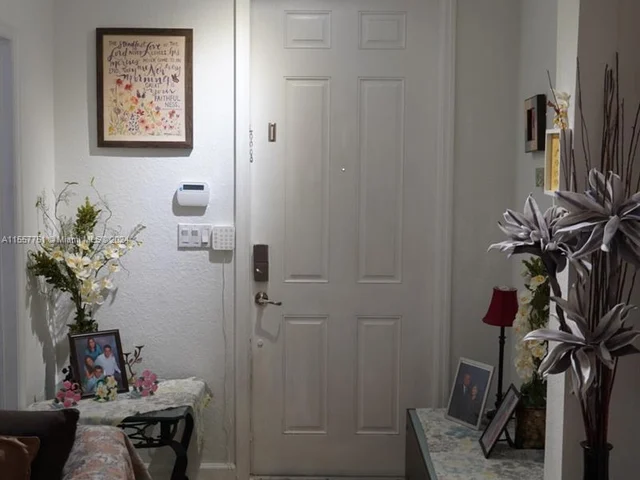 11332 SW 239th St, Homestead FL 33032