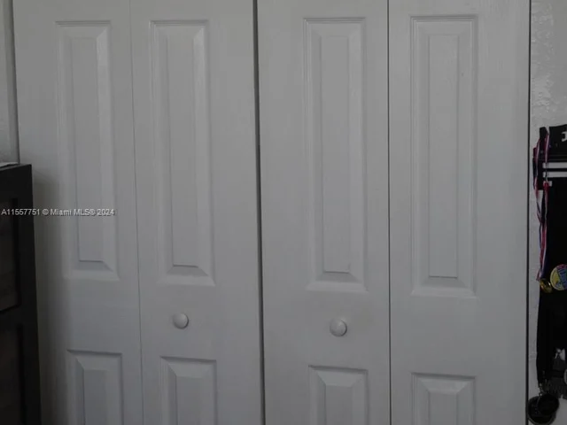 11332 SW 239th St, Homestead FL 33032