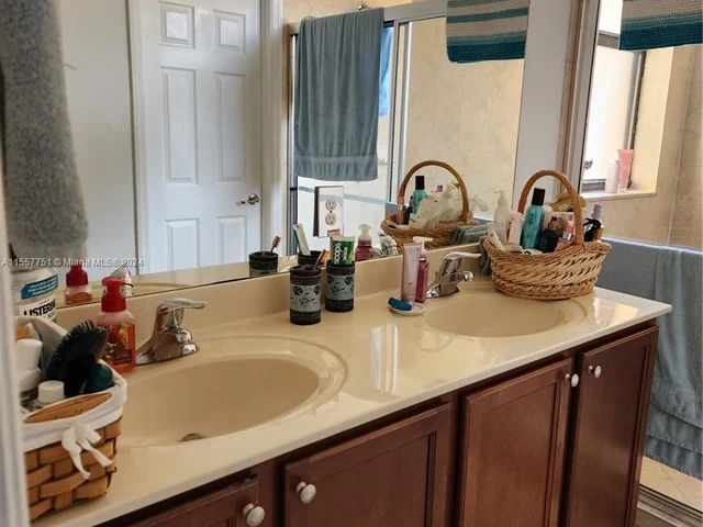 11332 SW 239th St, Homestead FL 33032