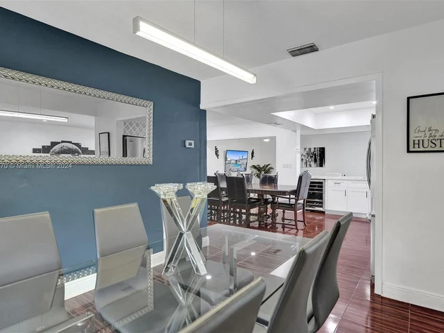 7901 Venetian St, Miramar FL 33023