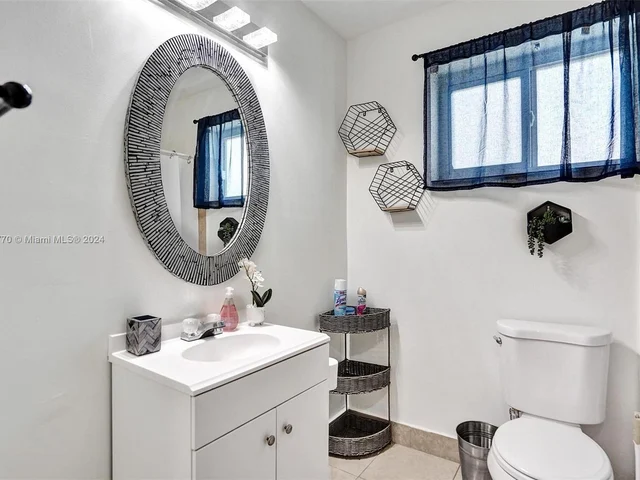 7901 Venetian St, Miramar FL 33023