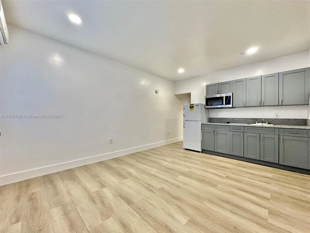 5545 N Miami Ave # 9, Miami FL 33127