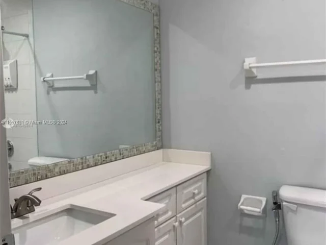 7497 W 22nd Ave # 205, Hialeah FL 33016
