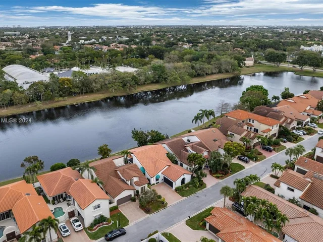 23137 Via Stel, Boca Raton FL 33433