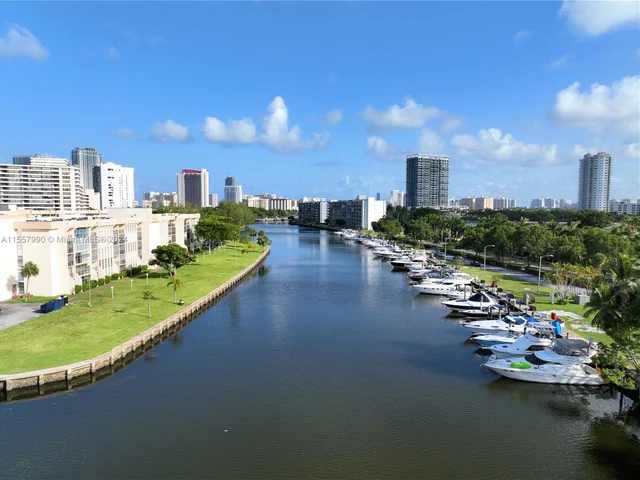 501 Three Islands Blvd # 511, Hallandale Beach FL 33009