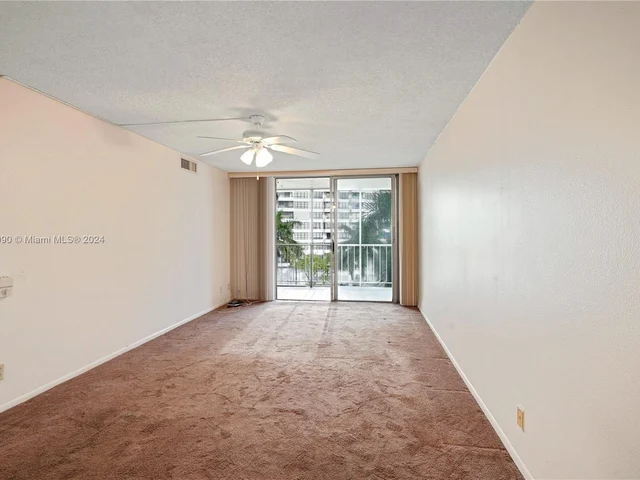 501 Three Islands Blvd # 511, Hallandale Beach FL 33009