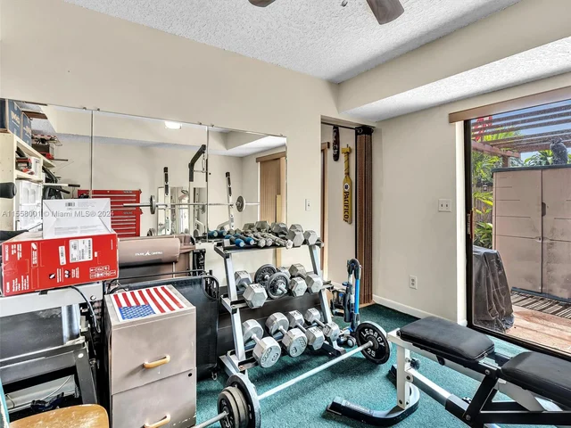 11887 SW 12th Pl # 11887, Davie FL 33325