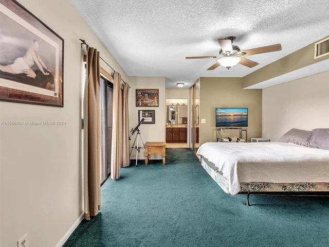 11887 SW 12th Pl # 11887, Davie FL 33325