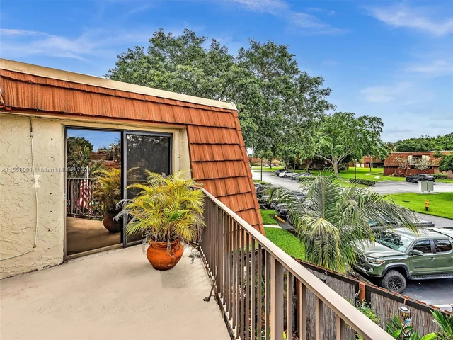 11887 SW 12th Pl # 11887, Davie FL 33325