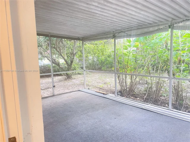 621 E Melrose Cir, Fort Lauderdale FL 33312