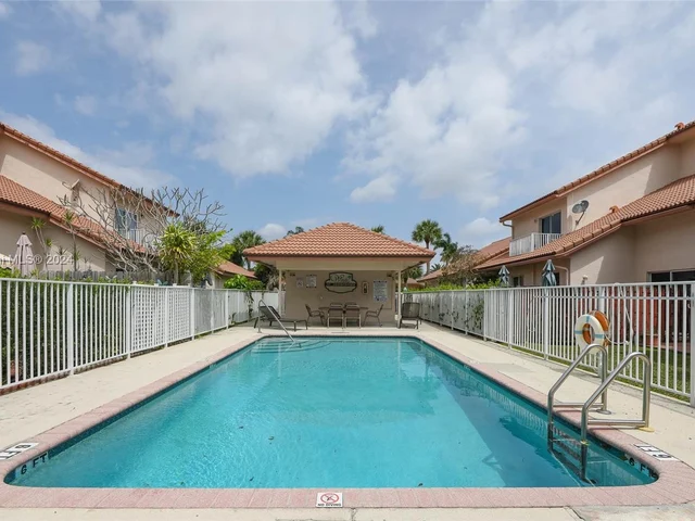 10921 W Broward Blvd # 10921, Plantation FL 33324