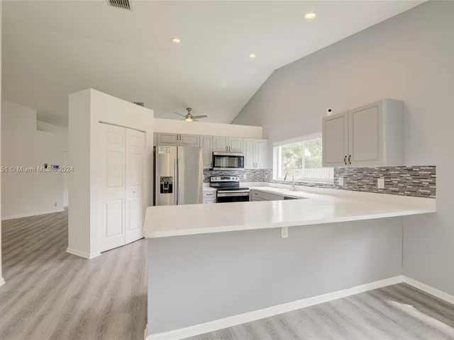 10921 W Broward Blvd # 10921, Plantation FL 33324