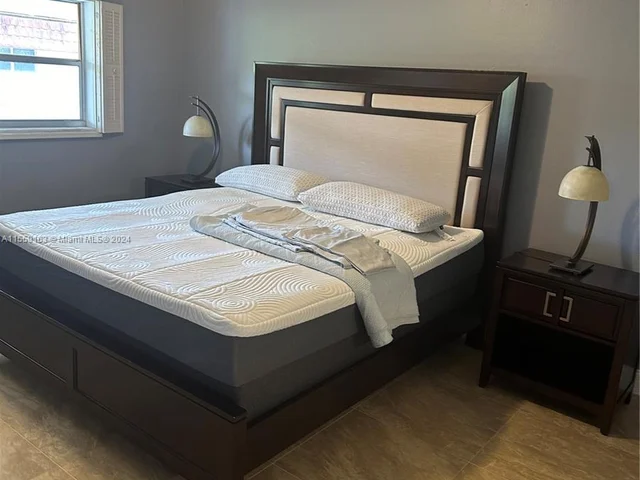 3360 Spanish Moss Ter # 402, Lauderhill FL 33319