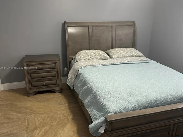 3360 Spanish Moss Ter # 402, Lauderhill FL 33319