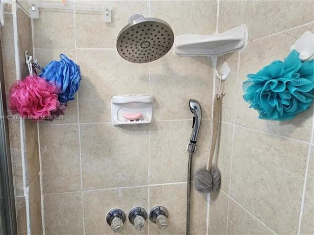 4225 SW 87th Ave, Miami FL 33165