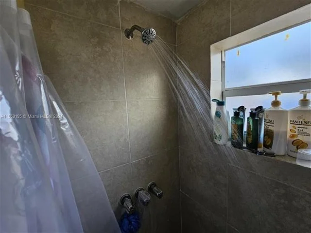 4225 SW 87th Ave, Miami FL 33165