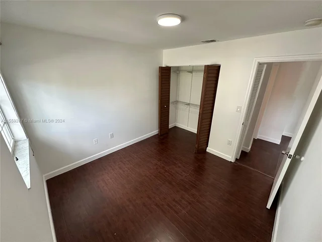 5225 NW 112th Ave # 5, Doral FL 33178