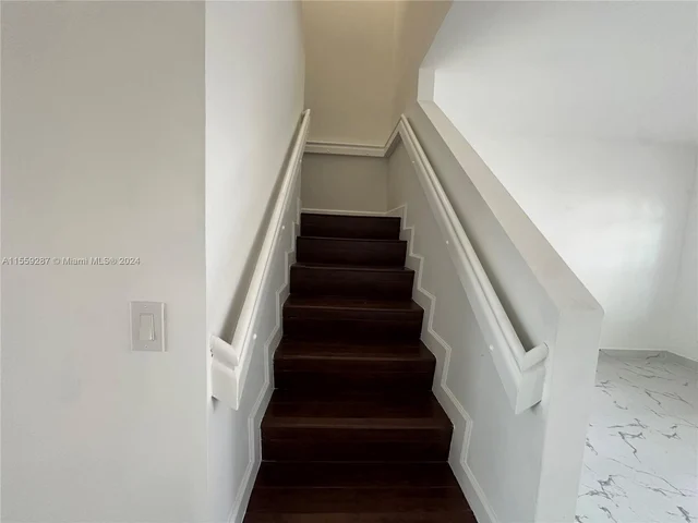 5225 NW 112th Ave # 5, Doral FL 33178