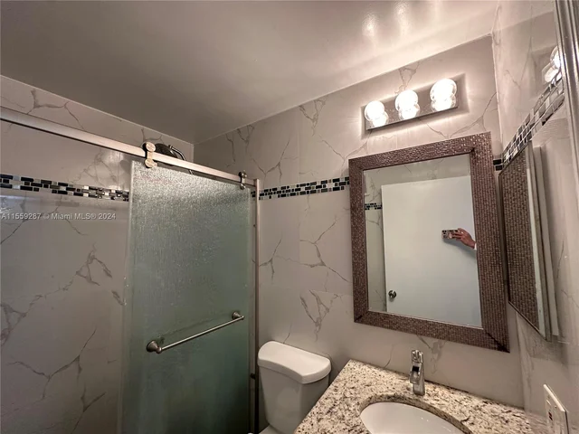 5225 NW 112th Ave # 5, Doral FL 33178