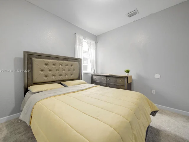 3144 SE 3rd Dr, Homestead FL 33033