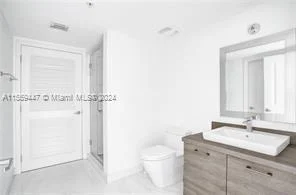 400 Sunny Isles Blvd # 604, Sunny Isles Beach FL 33160