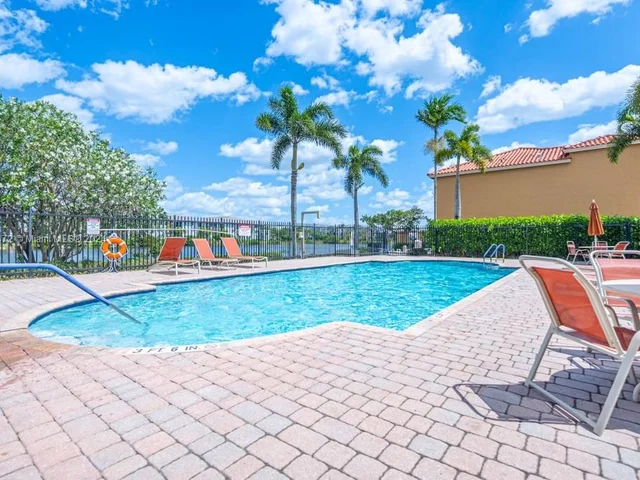 784 SW 106th Ave # 1902, Pembroke Pines FL 33025